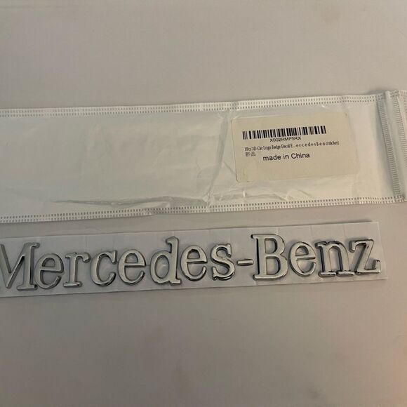 Mercedes 3D Emblem in Silver NWT - Picture 5 of 7